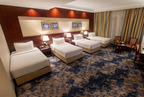 Emaar Royal Hotel image 17